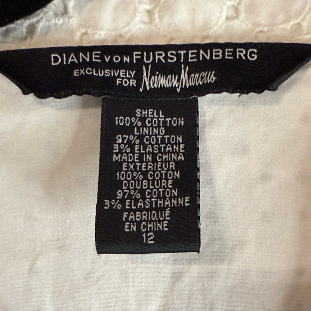 Diane von Furstenberg for Neiman Marcus White Eyelet Wrap Dress – Size 12 - Picture 3 of 13
